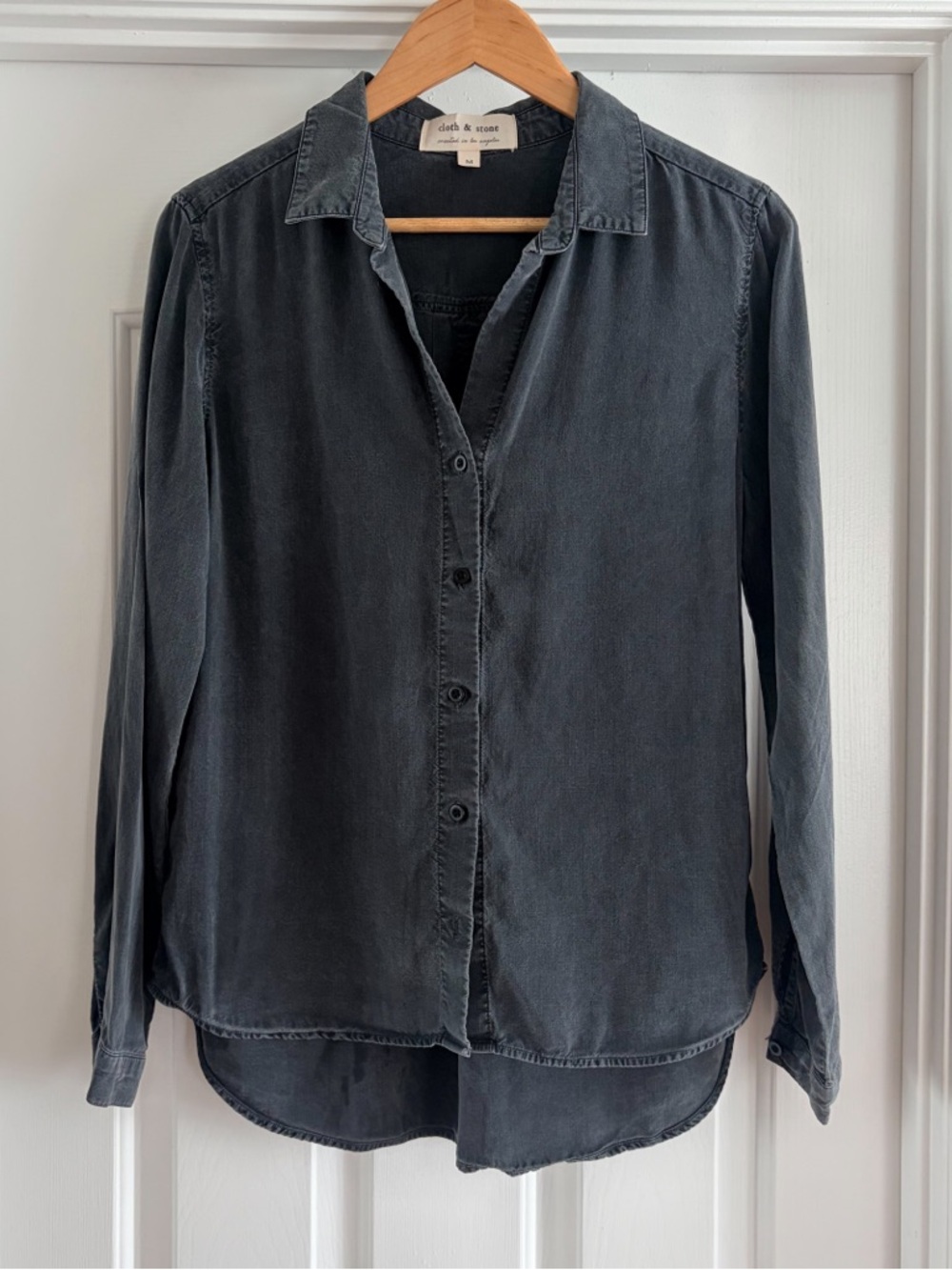 Cloth & Stone Washed Black Tencel Lyocell Button Down Shirt - Size M - Picture 7 of 8